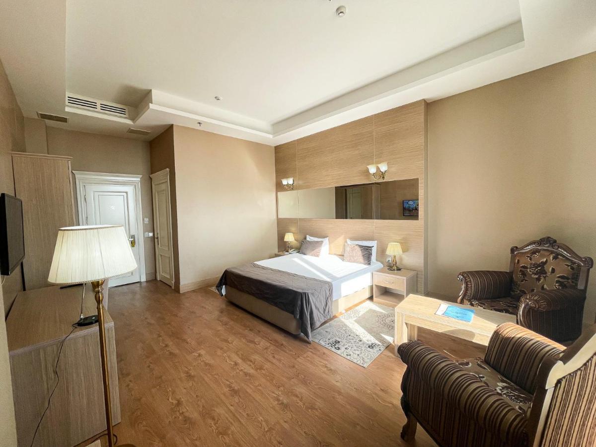 Nobel Hotel Baku Exterior foto